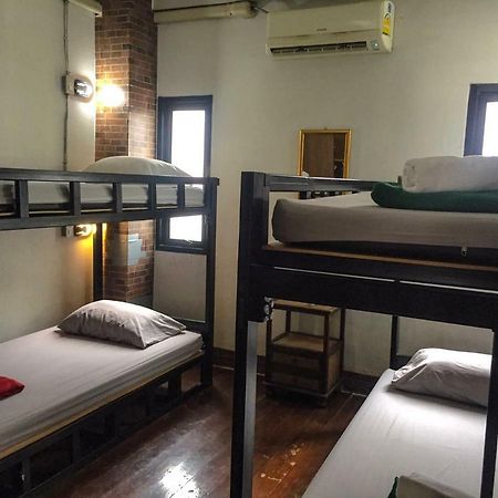 Bed Bangkok Hostel Dış mekan fotoğraf