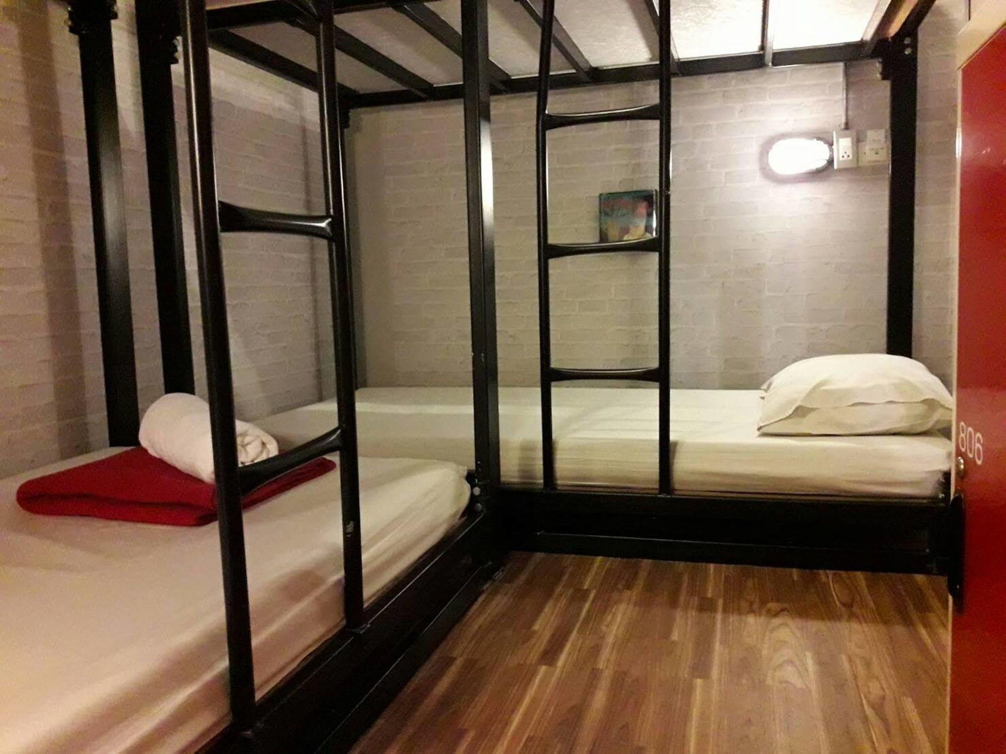 Bed Bangkok Hostel Dış mekan fotoğraf
